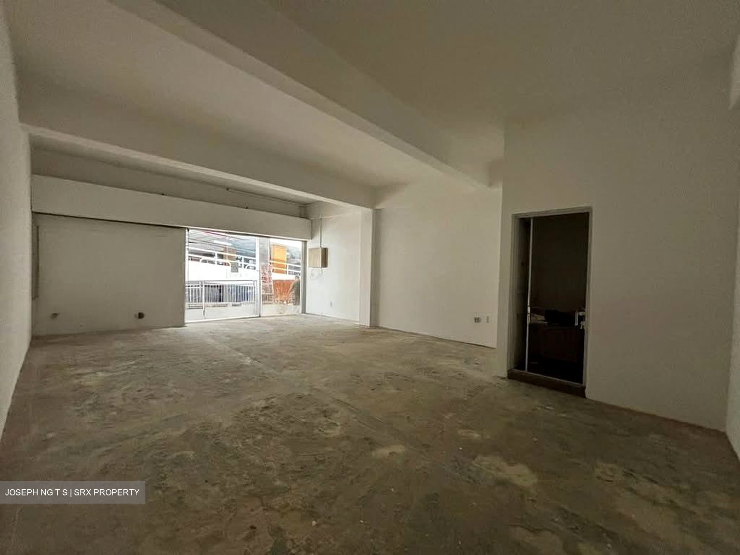Hong Lim Complex (D1), Retail #562088271